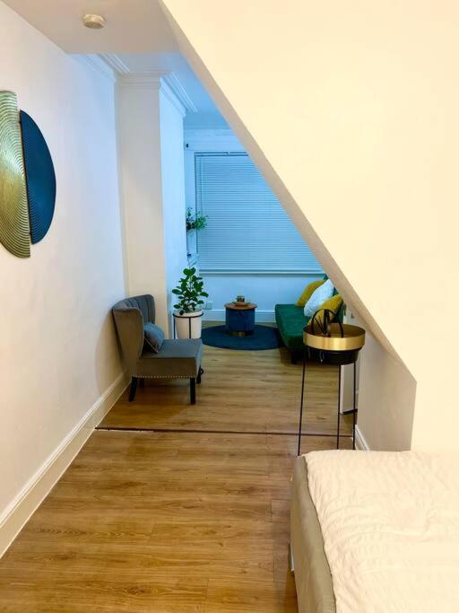 Edens Place レスター エクステリア 写真